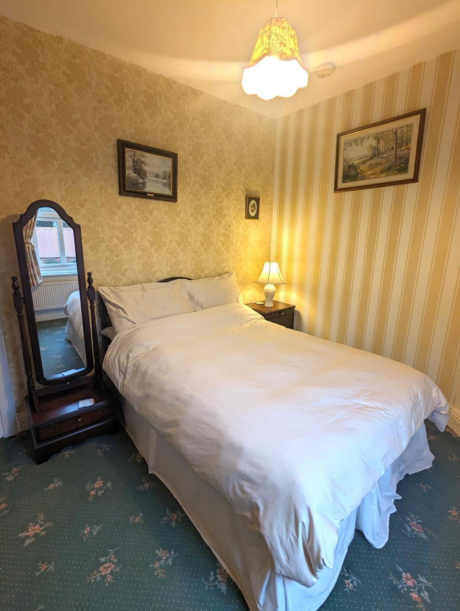 Gleneven Guest House Inniskeen 外观 照片