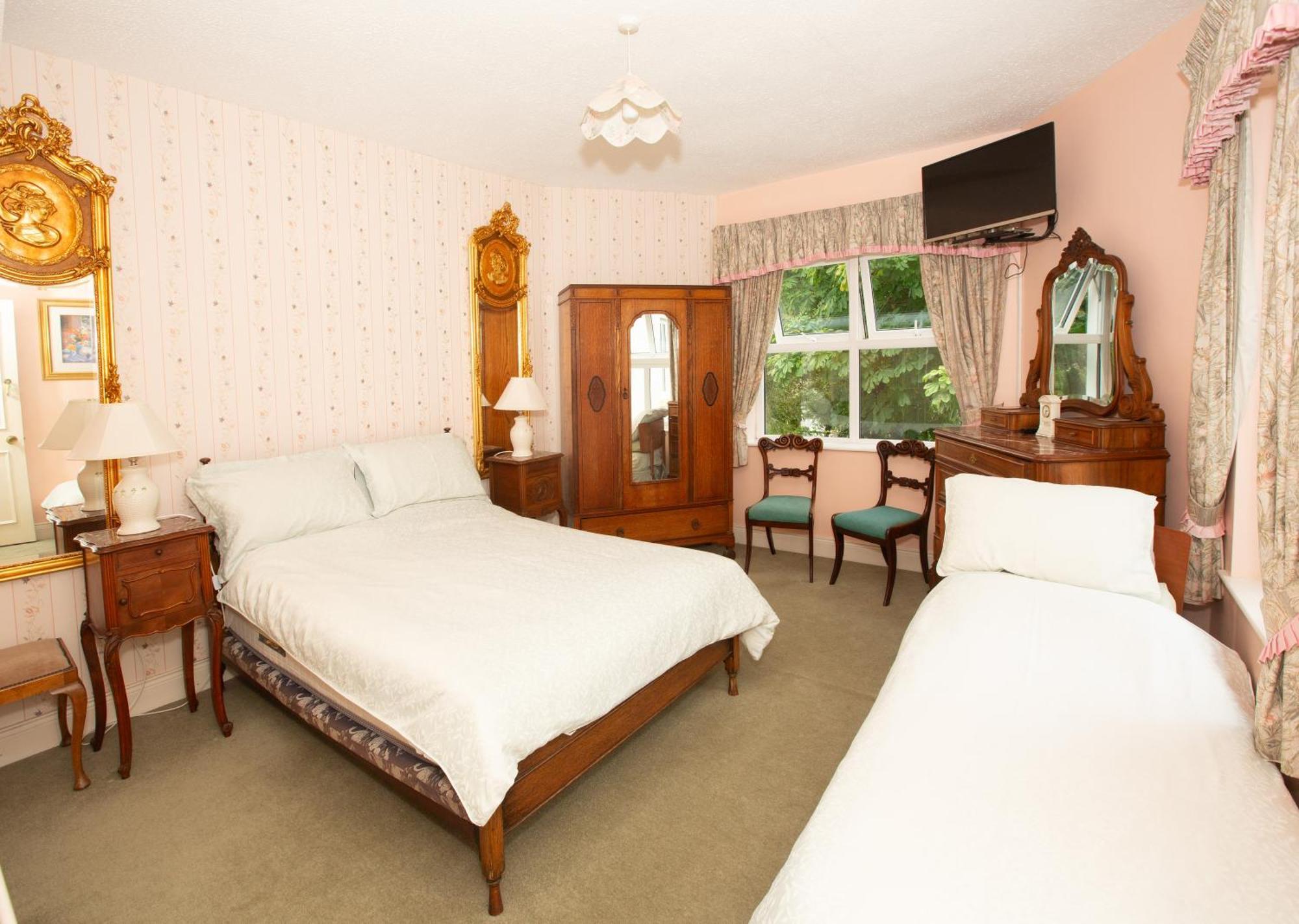 Gleneven Guest House Inniskeen 外观 照片